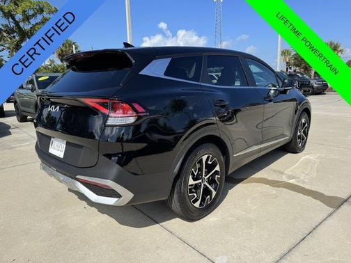 Ebony Black 2024 Kia Sportage EX
