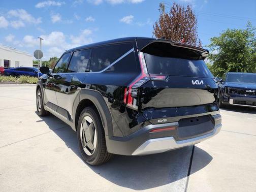 Ebony 2026 Kia EV9 Light Long Range