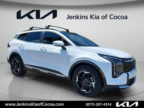 White Pearl 2026 Kia Sportage EX