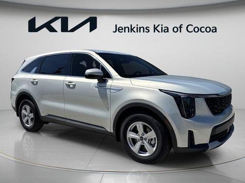 Ivory 2026 Kia Sorento LX