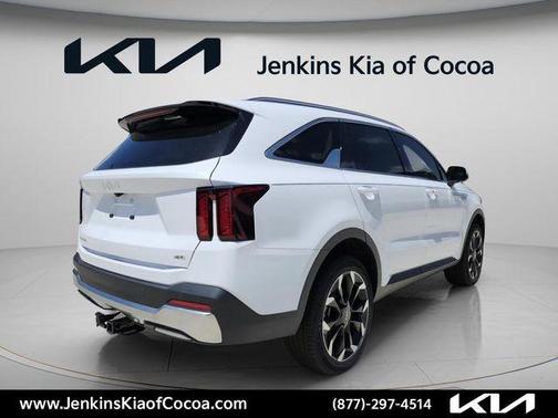 White Pearl 2026 Kia Sorento EX