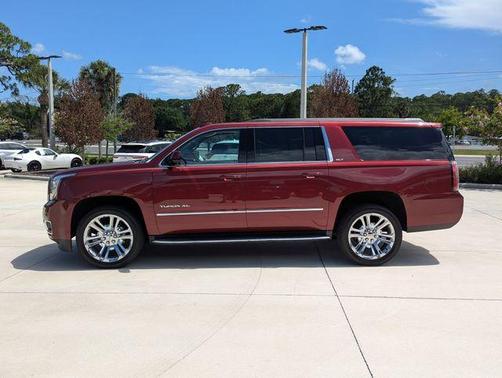 Crimson Red 2019 GMC Yukon XL SLT