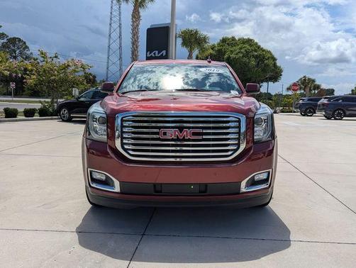 Crimson Red 2019 GMC Yukon XL SLT