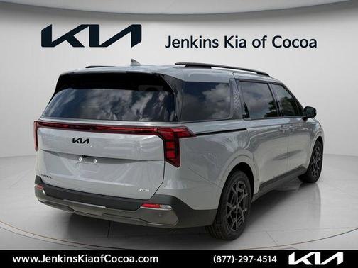 Ceramic Silver 2026 Kia Carnival Hybrid SX Prestige