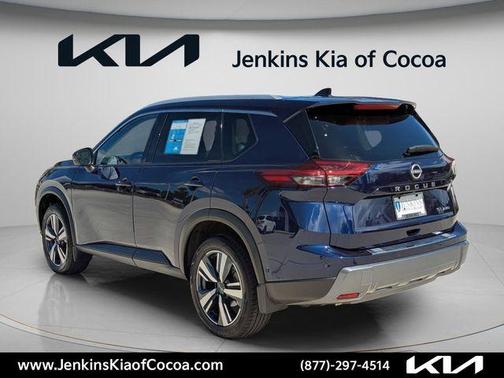 Deep Ocean Blue 2024 Nissan Rogue SL