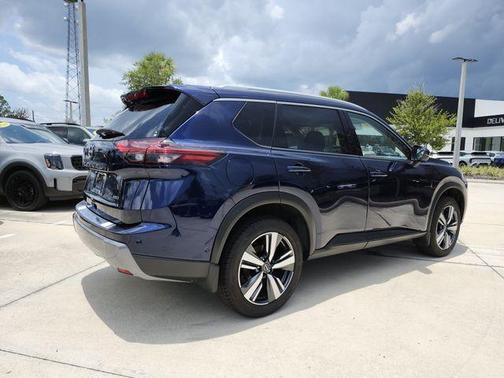 Deep Ocean Blue 2024 Nissan Rogue SL