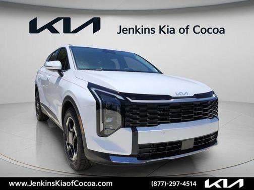 Glacial White Pearl 2026 Kia Sportage EX