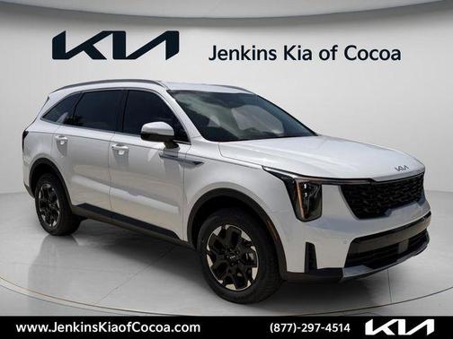 White Pearl 2026 Kia Sorento S