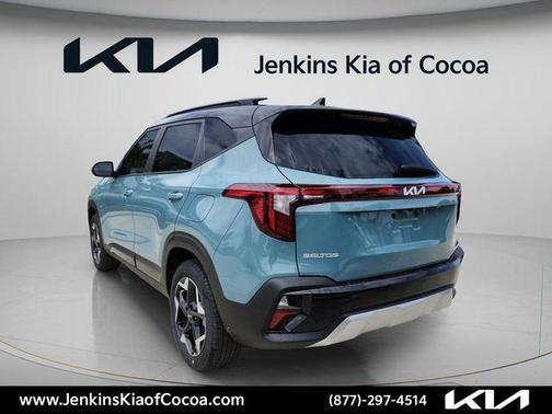 Black 2026 Kia Seltos S