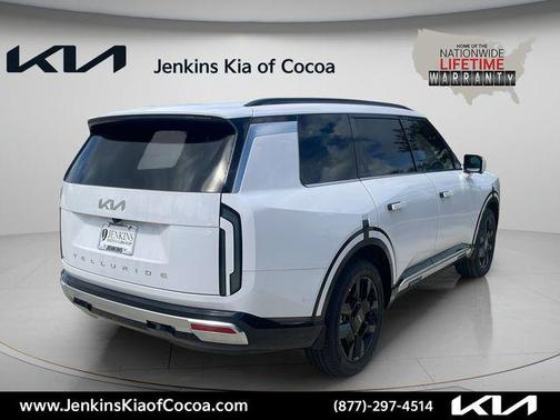 White Pearl 2027 Kia Telluride SX