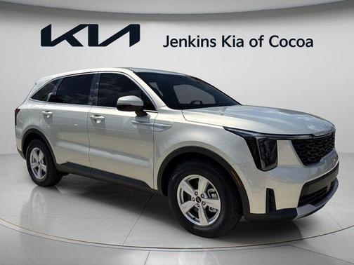 Ivory 2026 Kia Sorento LX