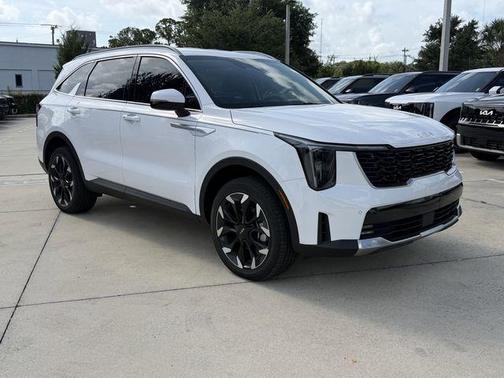 White Pearl 2026 Kia Sorento EX