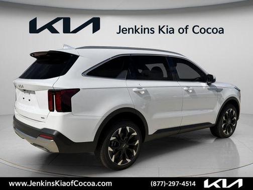 White Pearl 2026 Kia Sorento EX