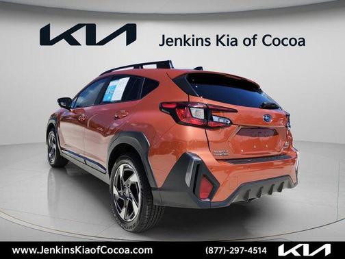 Pearl 2025 Subaru Crosstrek Limited