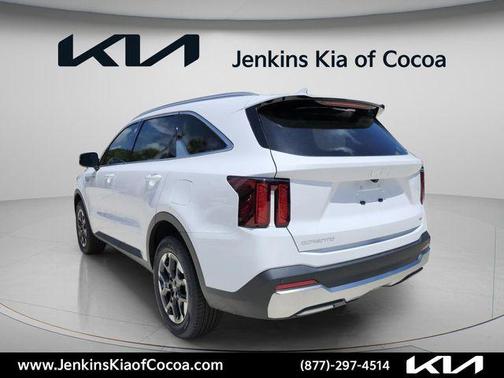 White Pearl 2026 Kia Sorento S