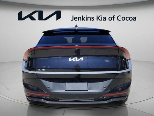 Metal 2026 Kia EV6 Light