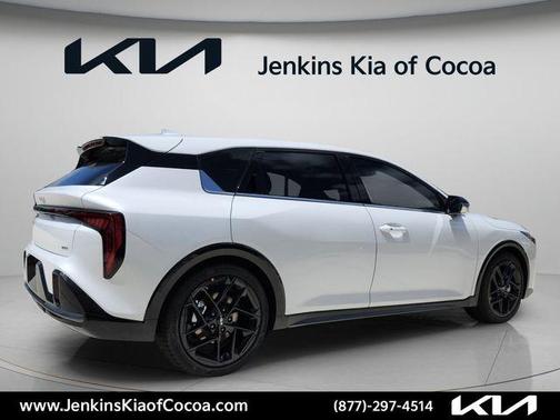 White Pearl 2026 Kia K4 GT-Line Turbo