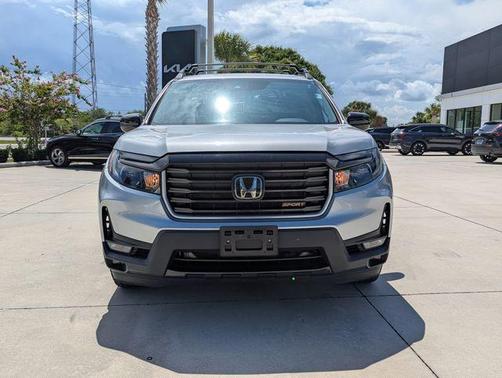 Lunar Silver Metallic 2023 Honda Ridgeline Sport