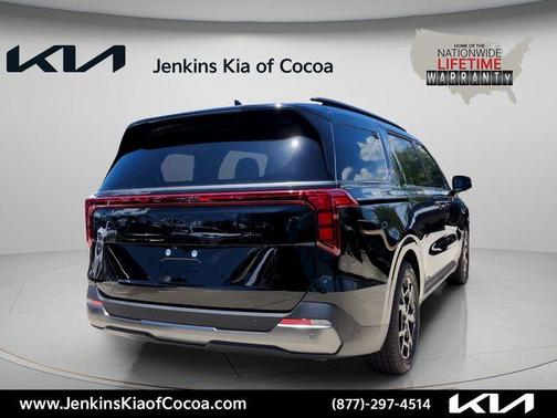 Aurora Black 2026 Kia Carnival SX Prestige