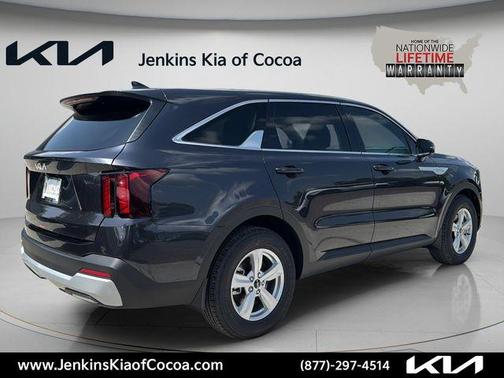 Metal 2026 Kia Sorento LX