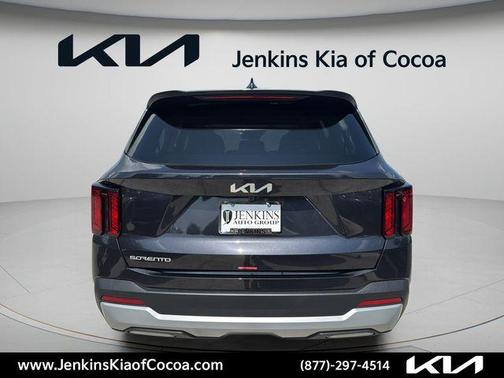 Metal 2026 Kia Sorento LX