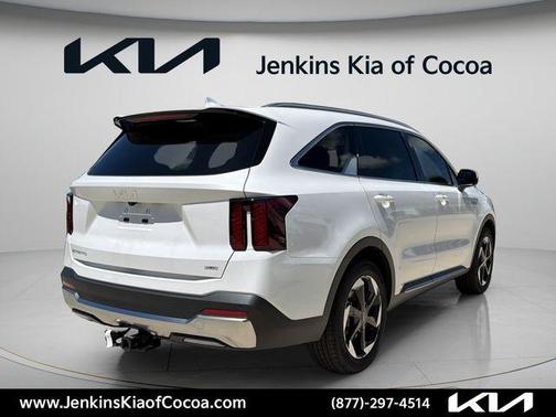 White Pearl 2026 Kia Sorento Hybrid EX