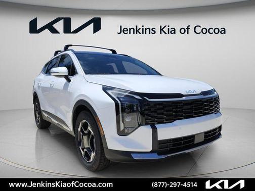 White Pearl 2026 Kia Sportage EX