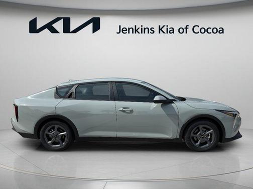 Haze 2026 Kia K4 LXS