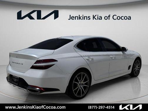White 2025 Genesis G70 2.5T