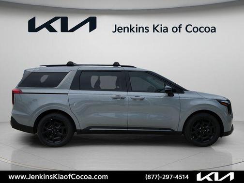 Ceramic White 2026 Kia Carnival SX