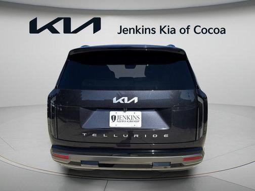 Metal 2027 Kia Telluride SX