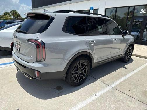 Gray 2025 Kia Telluride SX-Prestige X-Line