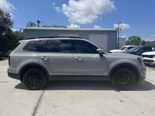 Gray 2025 Kia Telluride SX-Prestige X-Line