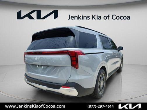 Ceramic White 2026 Kia Carnival SX Prestige