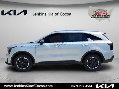 Ivory 2026 Kia Sorento S