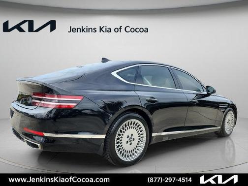 Black 2022 Genesis G80 2.5T
