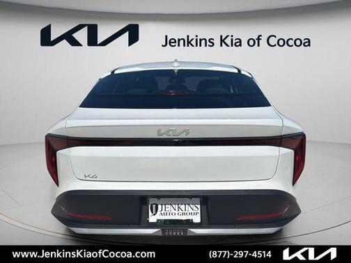 White Pearl 2026 Kia K4 LXS