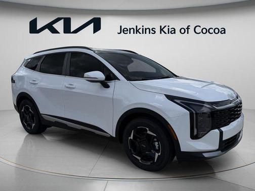 White Pearl 2026 Kia Sportage EX