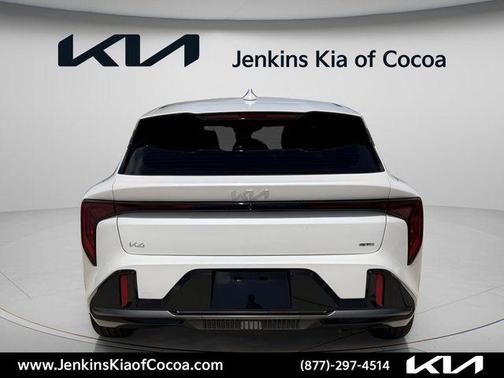 White Pearl 2026 Kia K4 GT-Line