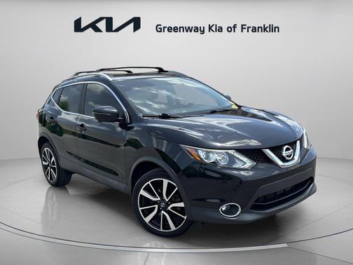 Magnetic Black 2017 Nissan Rogue Sport SL