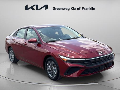 Ultimate Red 2024 Hyundai ELANTRA SEL