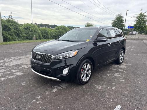 Ebony Black 2017 Kia Sorento SX