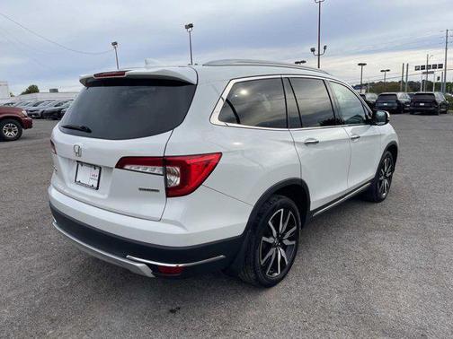 2020 Honda Pilot Touring 8-Passenger