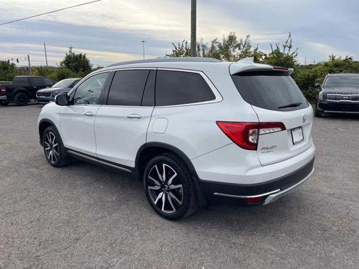 2020 Honda Pilot Touring 8-Passenger