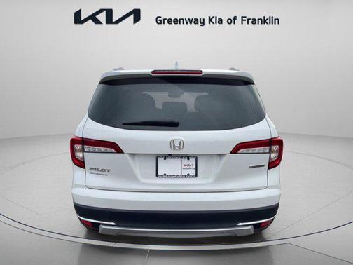 2020 Honda Pilot Touring 8-Passenger