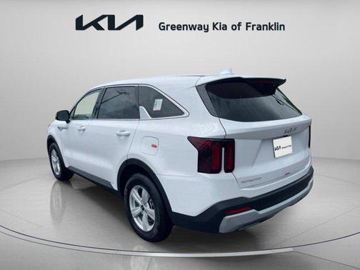 2025 Kia Sorento LX