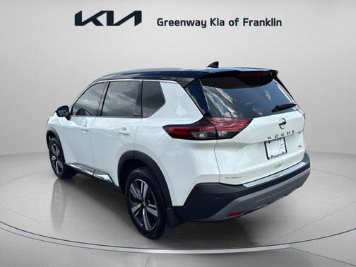 2021 Nissan Rogue SL