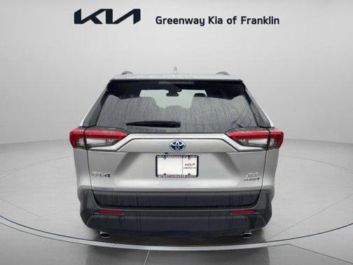 2022 Toyota RAV4 Hybrid XLE Premium