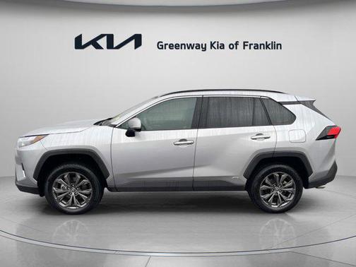 2022 Toyota RAV4 Hybrid XLE Premium