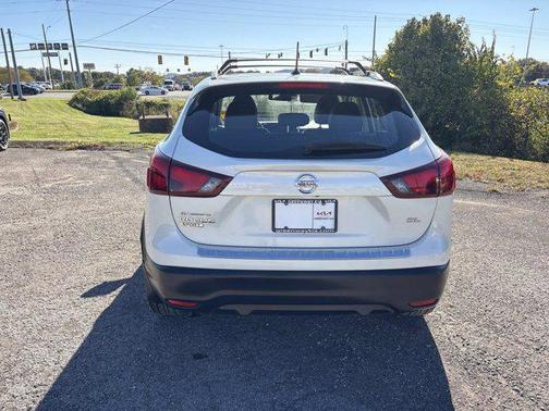 2017 Nissan Rogue Sport SL